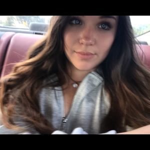 Meet your Posher, Jasmine